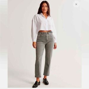 Abercrombie & Fitch Curve Love Ultra High Rise Ankle Straight Jean Size 32 Grey